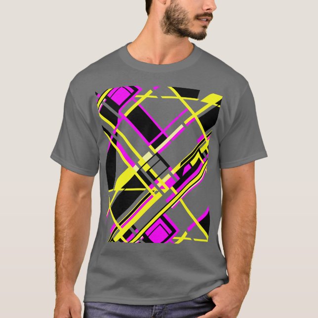 Magenta Black Yellow Diagonal Gameboard MCM Look T-Shirt (Vorderseite)