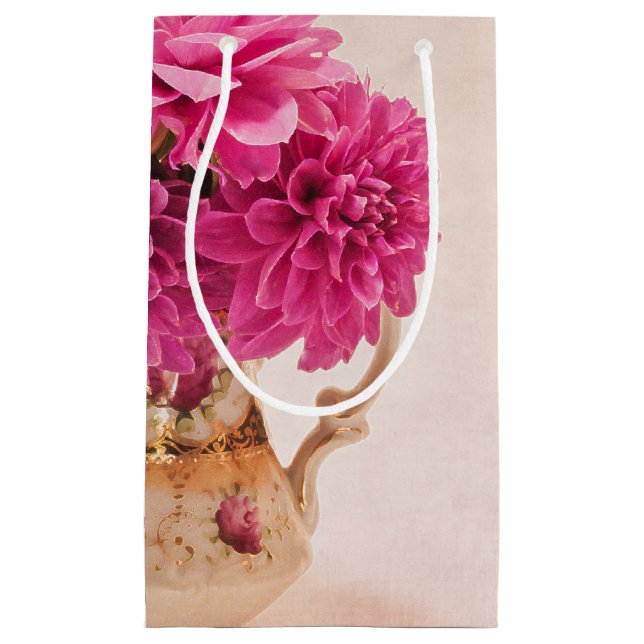 Magenta Dahlias Kleine Geschenktüte (Vorderseite)