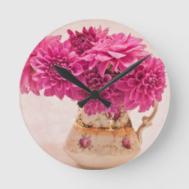 Magenta Dahlias Wall Clock Runde Wanduhr