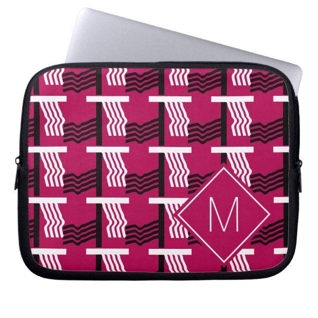 Magenta Ethnic Geometric Monogram Laptopschutzhülle (Vorderseite)
