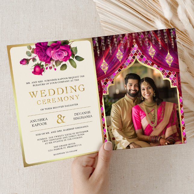 Magenta Gold Floral Vorhang Indische Hochzeit Einladung (Von Creator hochgeladen)
