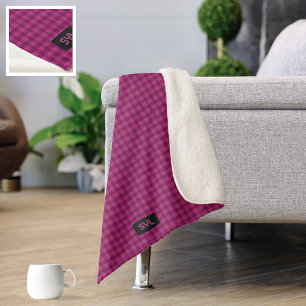 Magenta Kariert mit eigenen Intials - Fuchsia Stri Sherpadecke