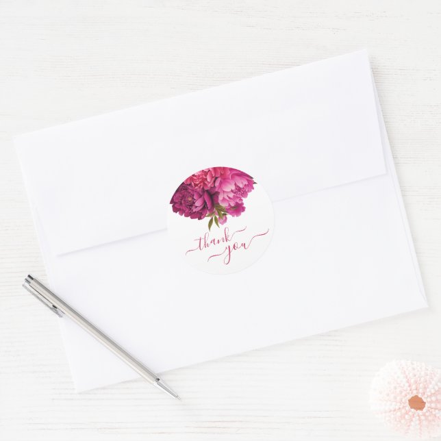 Magenta Peony Floral Wedding Runder Aufkleber (Umschlag)