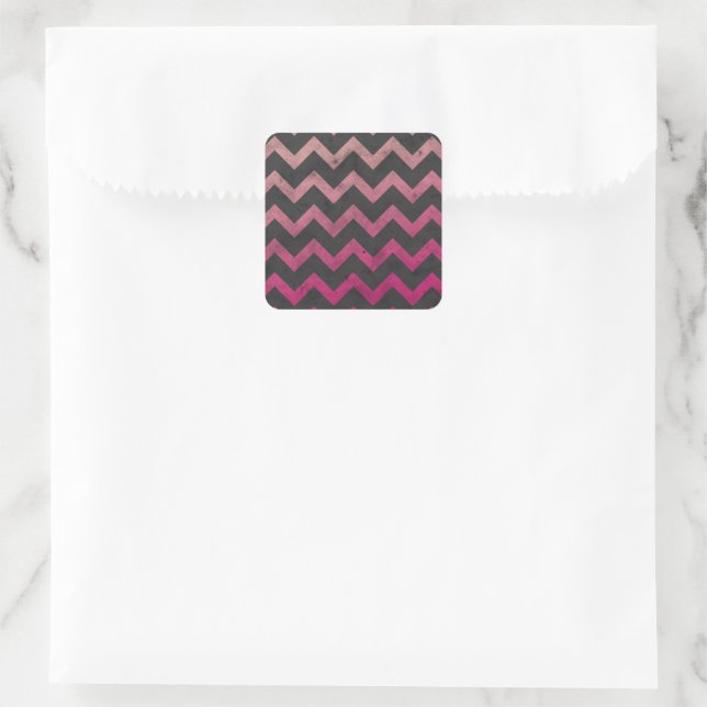 Magenta rosa Ober dunkelgrau Zickzack Muster Quadratischer Aufkleber (Tasche)