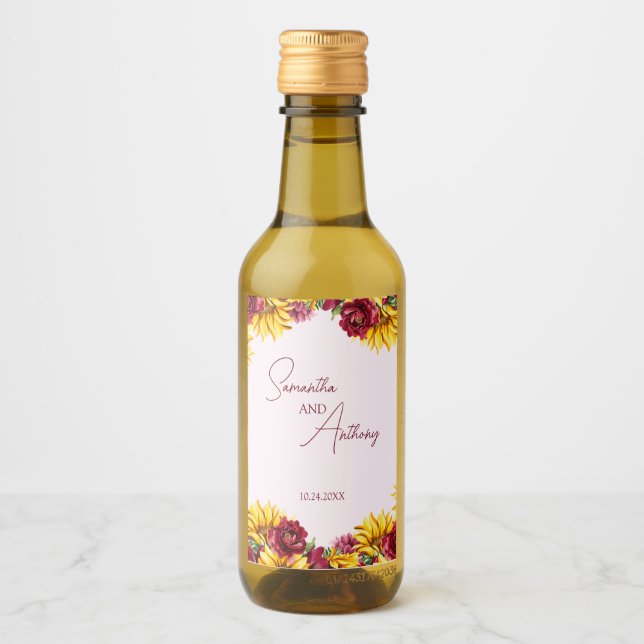 Magenta und Golden Yellow Wedding Weinetikett (Vorderseite)