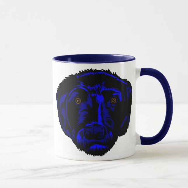 Maggie Tasse (Rechts)