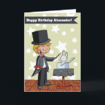 Magic Show Kids Personalisiert Happy Birthday Card Karte<br><div class="desc">Niedliche Geburtstag-Karte mit einer Illustration eines Zauberers und seines Hasen in der besten Zaubershow. Ideal für Kinder jeden Alters. Personalisieren Sie den Text mit Ihrer eigenen Nachricht,  und klicken Sie auf,  um ihn bei Bedarf anzupassen. Illustriert und entworfen von Patricia Alvarez.</div>