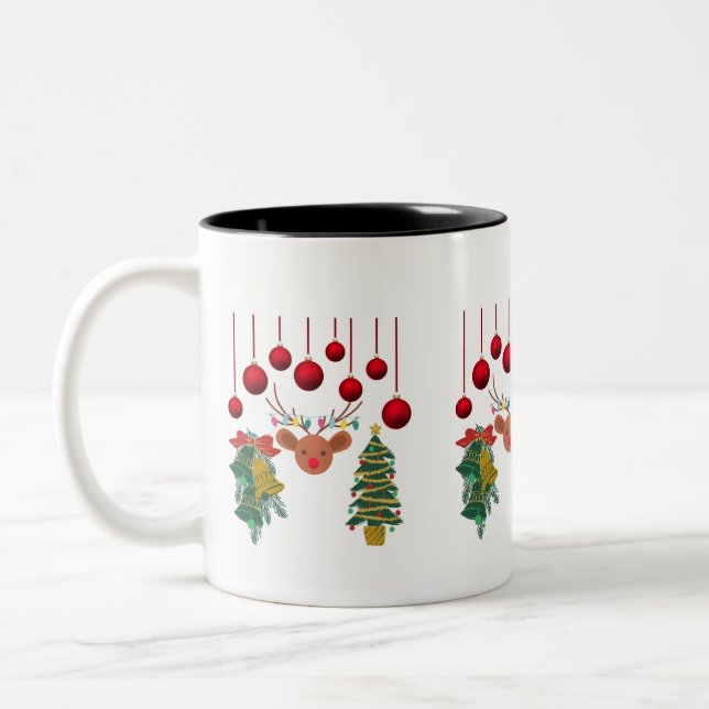Magical Reindeer Bells and Christmas Tree Design  Zweifarbige Tasse (Links)