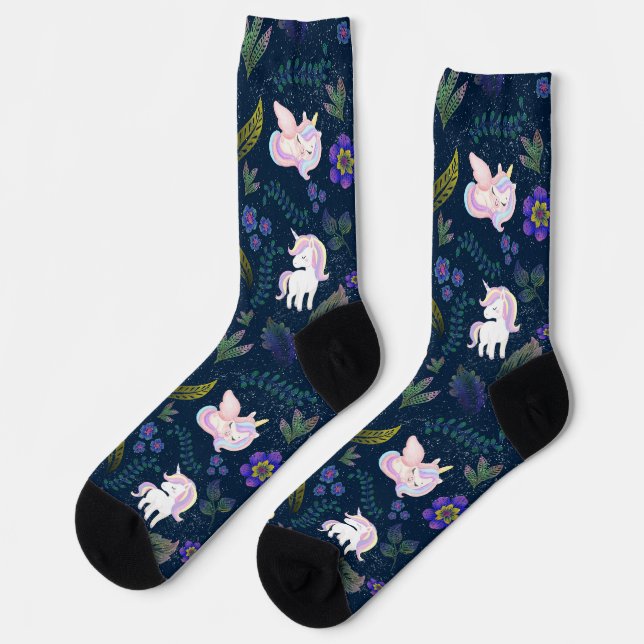 Magical Unicorn Night Forest Seamless Pattern Socken (Linkes Detail)