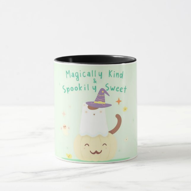 Magically Kind & Spookily Sweet – Cute Pastel Hall Tasse (Zentrum)
