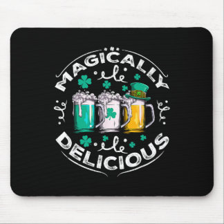 Magisch leckere St. Patricks Day Biertrinken Mousepad