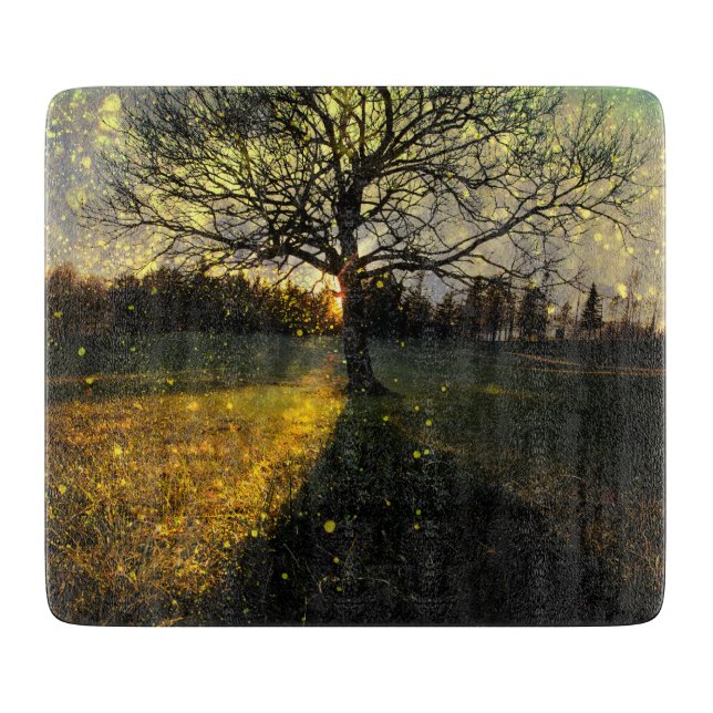 Magische Glühwürmchen, traumhafte Landschaft Schneidebrett (Vorderseite)