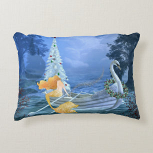 Magische Meerjungfrau, Schwanenboot, Weihnachtsbau Dekokissen