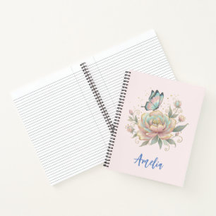 Magische Rose und Schmetterling in Pastellfarben Notizbuch