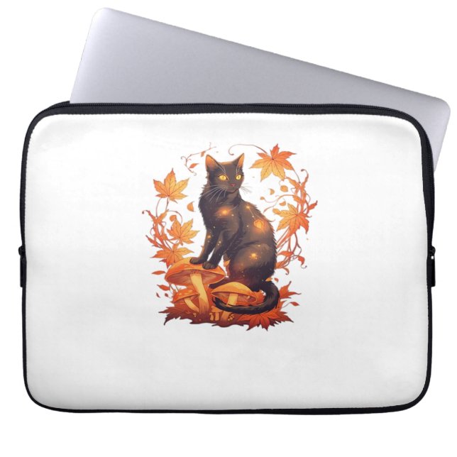 Magische Schwarze Katze im Herbstwald - Fallen Laptopschutzhülle (Vorderseite)