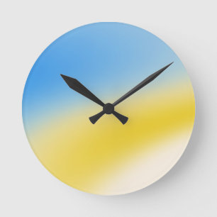 Magischer Hintergrundname Personalisiert Runde Wanduhr