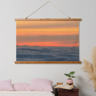 Magischer Sonnenuntergang über den Wolken Wandteppich Mit Holzrahmen