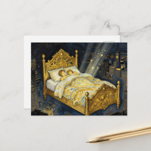 Magisches Bett über der Stadt Fantasy-Schlafpaar Postkarte