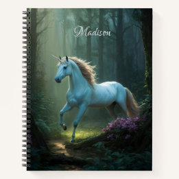Magisches Einhorn im verzauberten Wald Personalisi Notizbuch