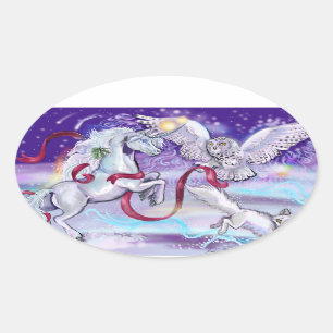 Magisches Winter-Einhorn Ovaler Aufkleber