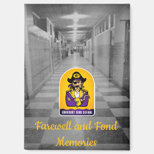 Magnet des alten Flurs der Granbury High School
