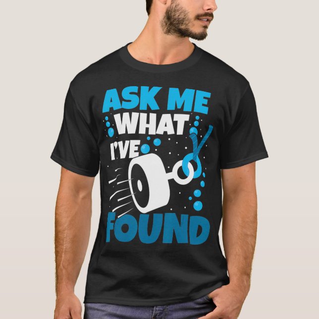 Magnet Fishing Kit Metal Detection Treasure Huntin T-Shirt (Vorderseite)