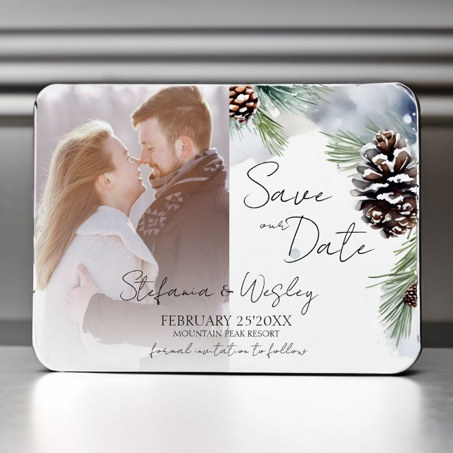 Magnet Flexible Aquarelle d'hiver Pins enneigés photo enregistrer  (Winter watercolor snowy pines photo save the date magnet winter themed wedding save the date )
