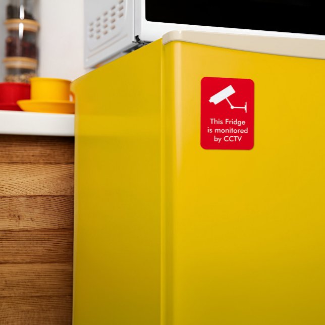Magnet Flexible Caméra Arrière - plan rouge Surveillance CCTV Frid (Red Background Camera Surveillance CCTV Fridge Magnet On A Yellow Refrigerator)