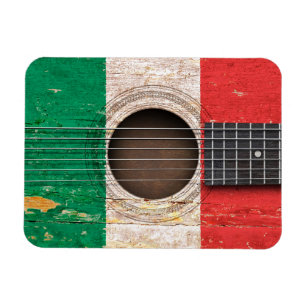 Magnet Flexible Drapeau italien sur la vieille guitare acoustique