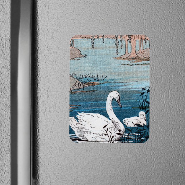 Magnet Flexible Elégant Cygne Blanc Avec Bébé (Pretty white swan with baby swimming in blue lake on rectangular magnet.)