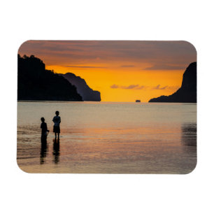 Magnet Flexible Enfants Pêchant Au Coucher Du Soleil