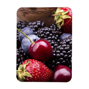 Magnet Flexible Fruits savoureux d'été sur un Tableau en bois