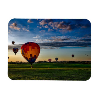 Magnet Flexible Hot Air Balloon Festival dans un beau ciel nuageux