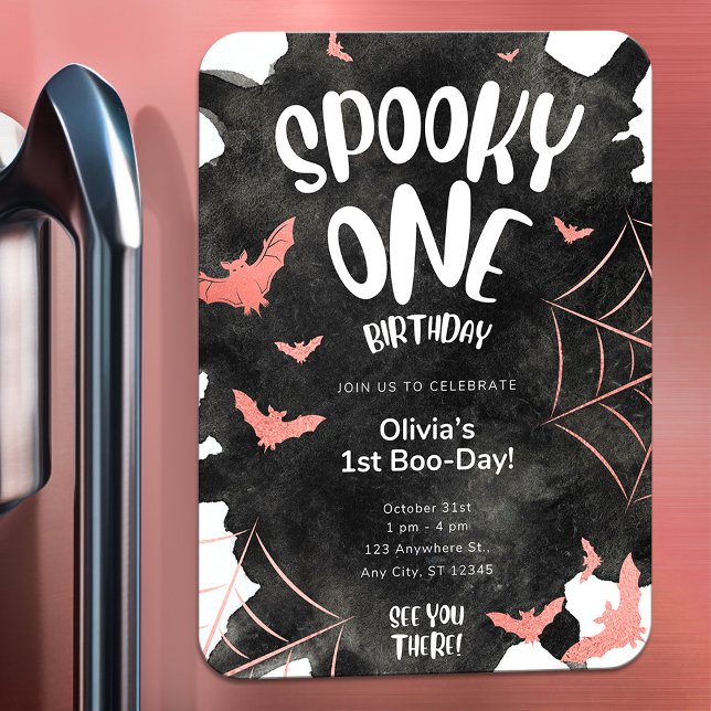 Magnet Flexible Invitation éffrayante Une Halloween Anniversaire C (Spooky One Invitation Halloween Birthday Template,EDITABLE Black Pink Cute Bats First Birthday Invit)