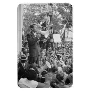 Magnet Flexible Le sénateur Robert Kennedy en campagne pour le pré