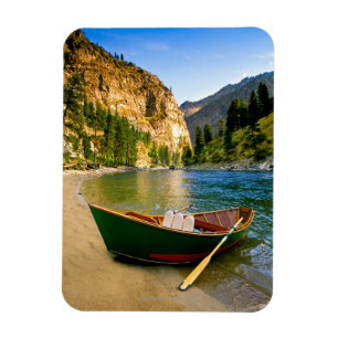 Magnet Flexible L'IDAHO, bateau de pêche sur une plage sablonneus