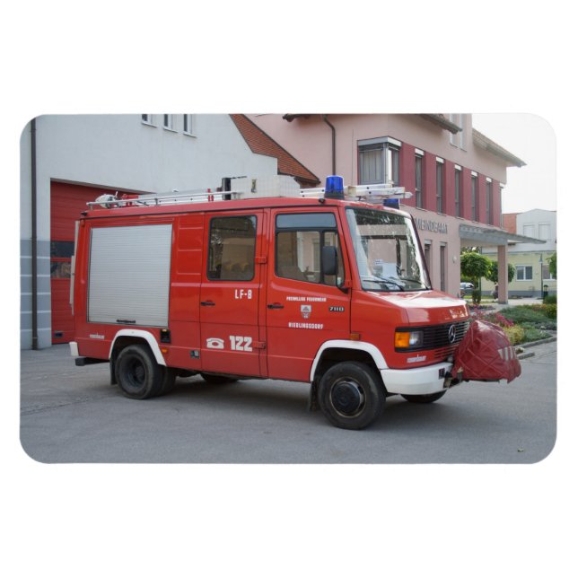 Magnet Flexible Mercedes Benz 711 Rosenbauer (Horizontal)