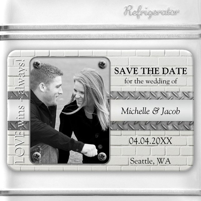 Magnet Flexible Photo industrielle en métal argenté Enregistrer l' (B&W Save the Date magnet with your own photo on an industrial design with white bricks and silver)