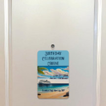 Porte de la cabine de croisière Tropical Beach Mag