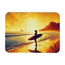 Surfeuse au coucher du soleil