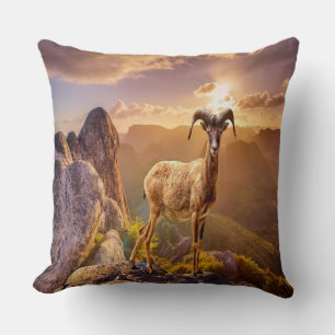 Magnificent Antelope Kissen