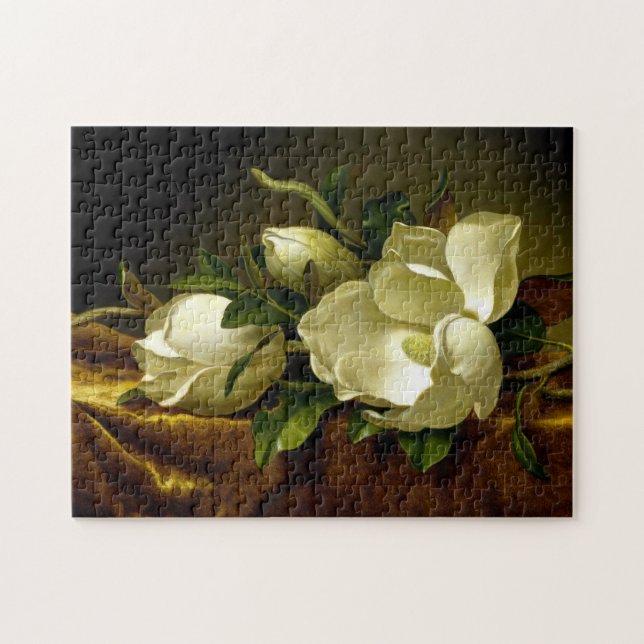 Magnolia-Blume auf dem Goldpuzzle (Horizontal)