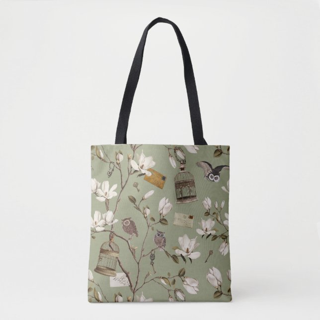 Magnolia Grove with Owls in Sage Green Tasche (Vorderseite)