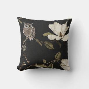 Magnolia-Hain mit Eulen 02 Schwarz Weiß Olive Kissen