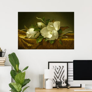 Magnolien auf goldenem Samtstoff von MJ Heade Poster