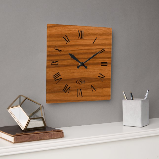 Mahogany Wood Texture Roman Numerals Quadratische Wanduhr (Büro)