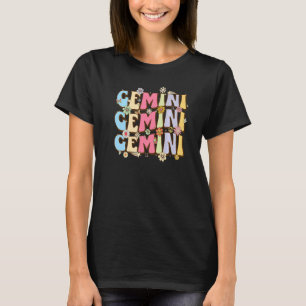 Mai oder Juni Geburtstag Retro Hippie Groovy Zodia T-Shirt
