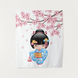 Maiko Kokeshi Puppe - Geisha-Mädchen im blauen Kim Wandteppich