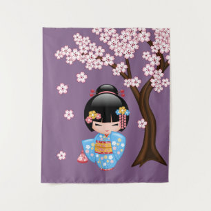 Maiko Kokeshi Puppe - Geisha-Mädchen im blauen Kim Wandteppich