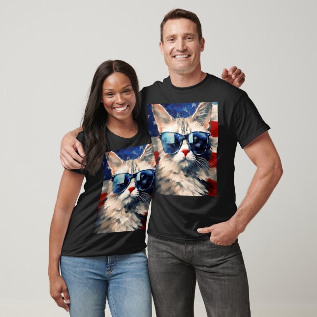Maine Coon Cat 4. Juli amerikanische Flagge T-Shirt (Unisex)